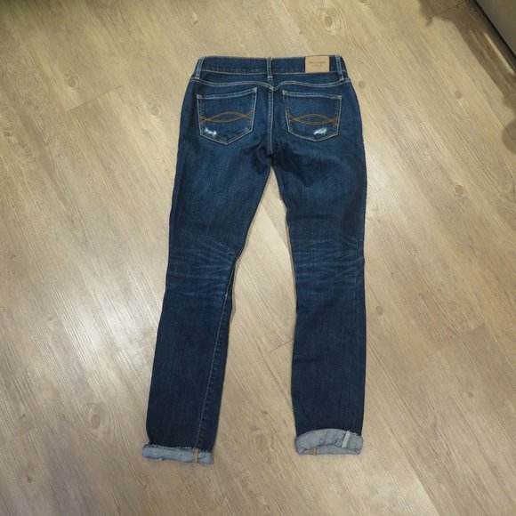 Abercromie and Fitch Skinny Jeans Distressed - Picture 11 of 14